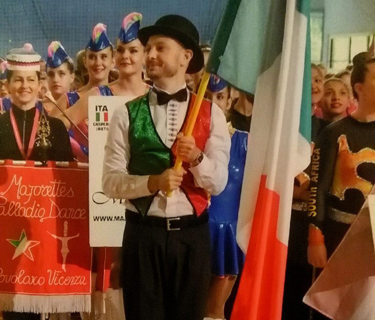 Luca Cristofori portabandiera della Nazionale Italiana